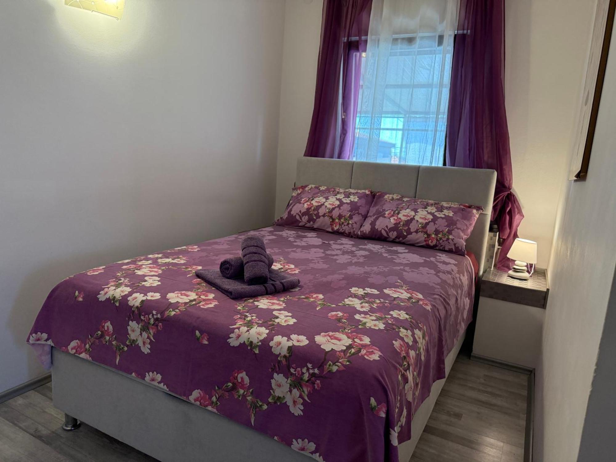 Tajana Apartment *