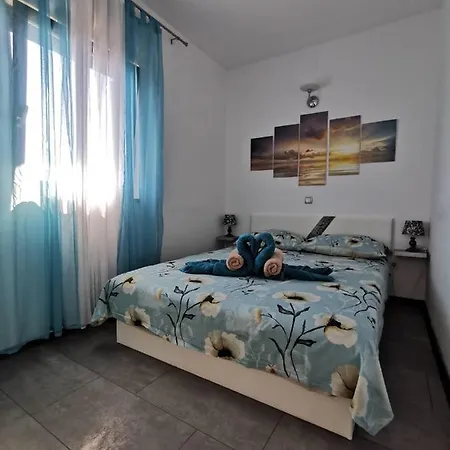 Apartmani Tajana Sukošan Exteriör bild