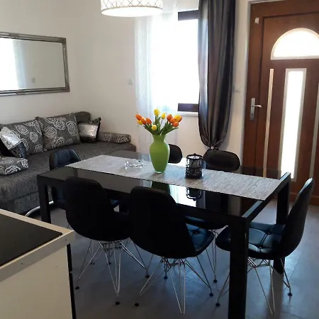 Apartmani Tajana Sukošan Exteriör bild