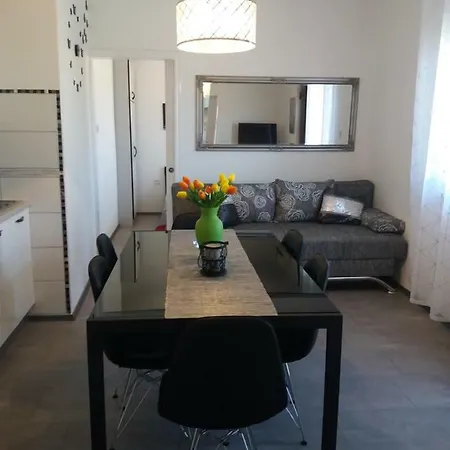 Apartmani Tajana Sukošan Exteriör bild
