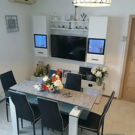 Apartmani Tajana Sukošan Exteriör bild