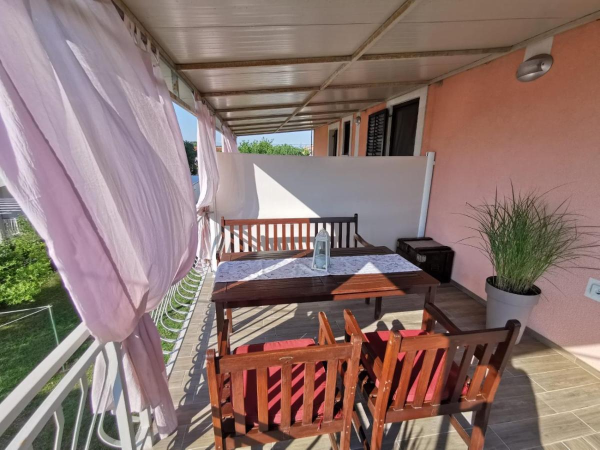 Tajana Apartment *