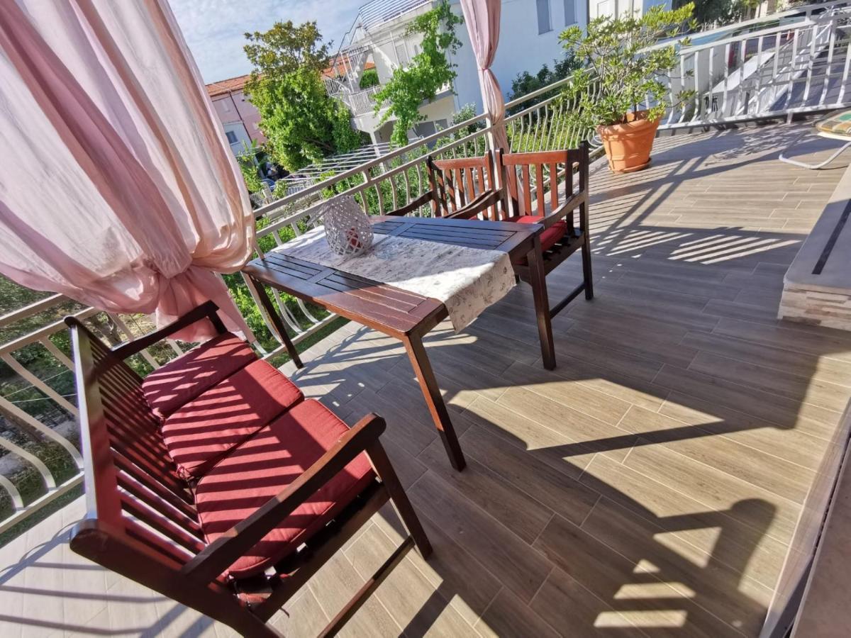 Tajana Apartment *