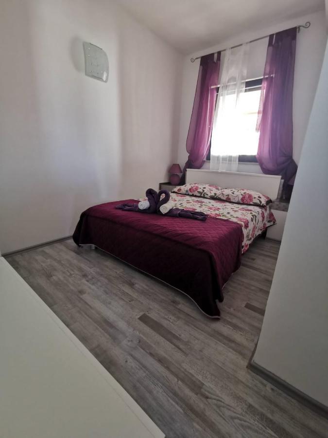 Tajana Apartment Sukosan